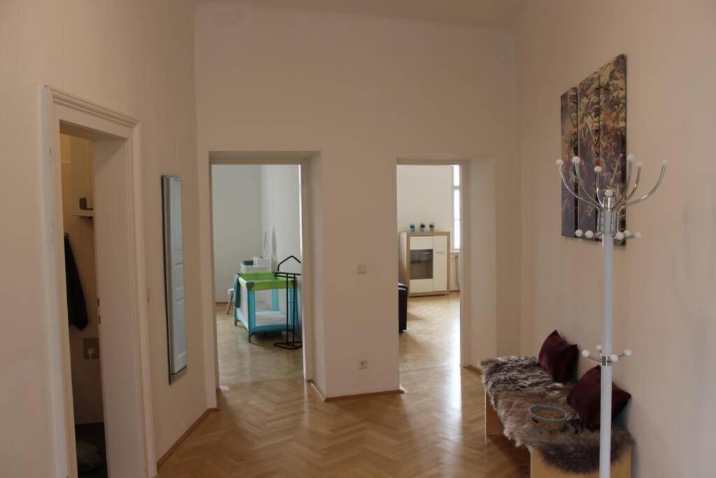 Wunderschone Altbauwohnung In Zentraler Lage Wien 외부 사진