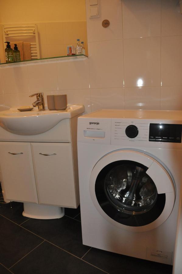 Wunderschone Altbauwohnung In Zentraler Lage Wien 외부 사진